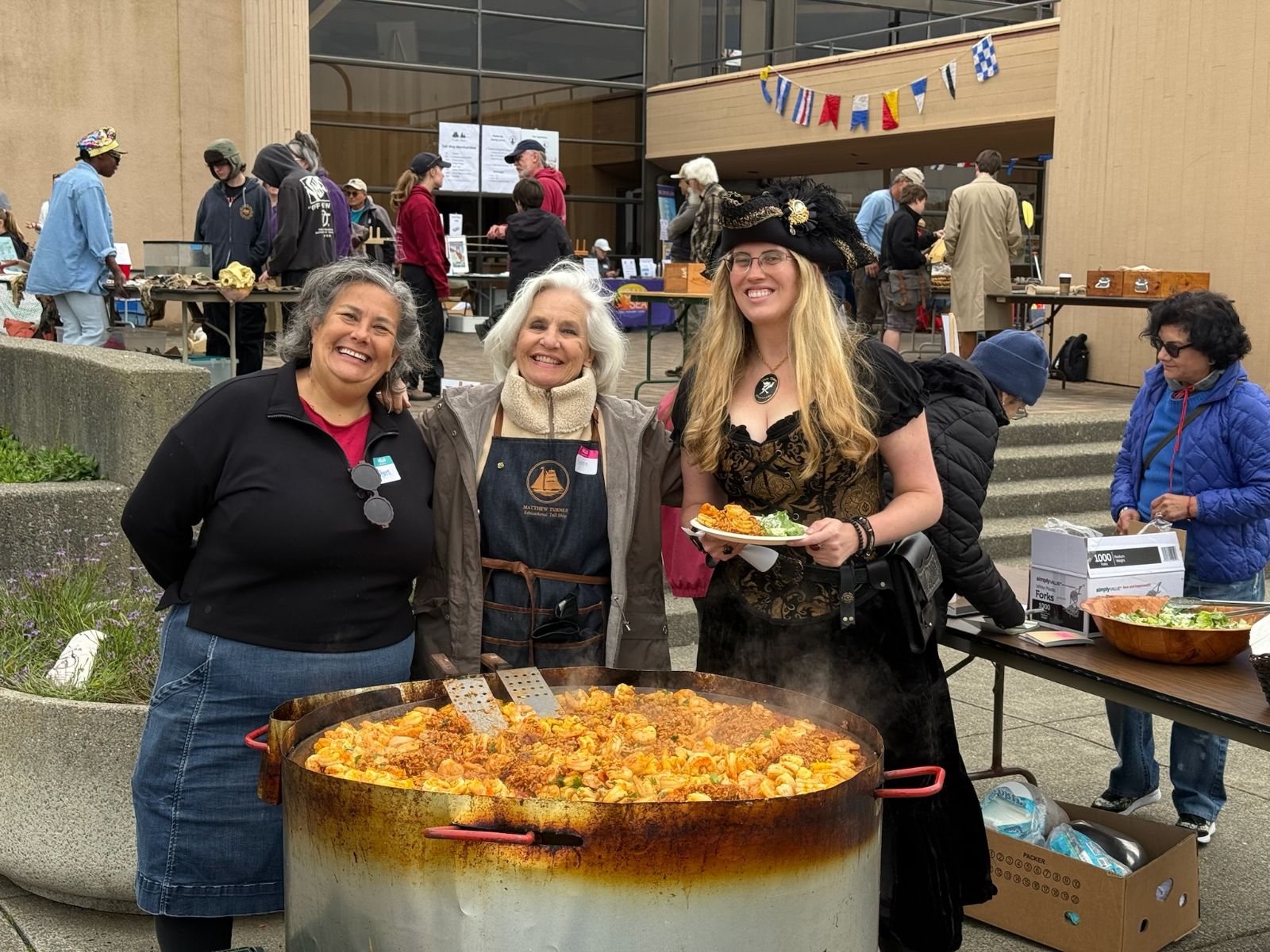 Paella%20crew.jpg